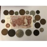 Coins to include cartwheel penny, Churchill Crown etc and a 10 shilling note.