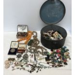 Tin hat box and contents, a quantity of buttons, costume jewellery, beads, large rosary with