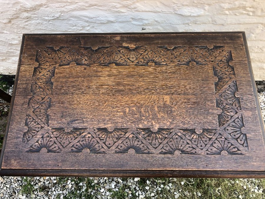 Oak carved top hall table. 85 w x 53 d x 75cms h. - Image 2 of 3