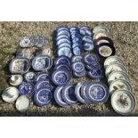 Dinner ware including Blue and White Willow pattern, Copeland Spode tea ware, decorative plates