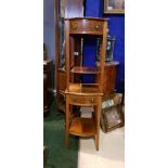 A PAIR OF EARLY 20TH CENTURY MAHOGANY 1 DRAWER SIDE TABLES / STANDS, single drawer, raised on a