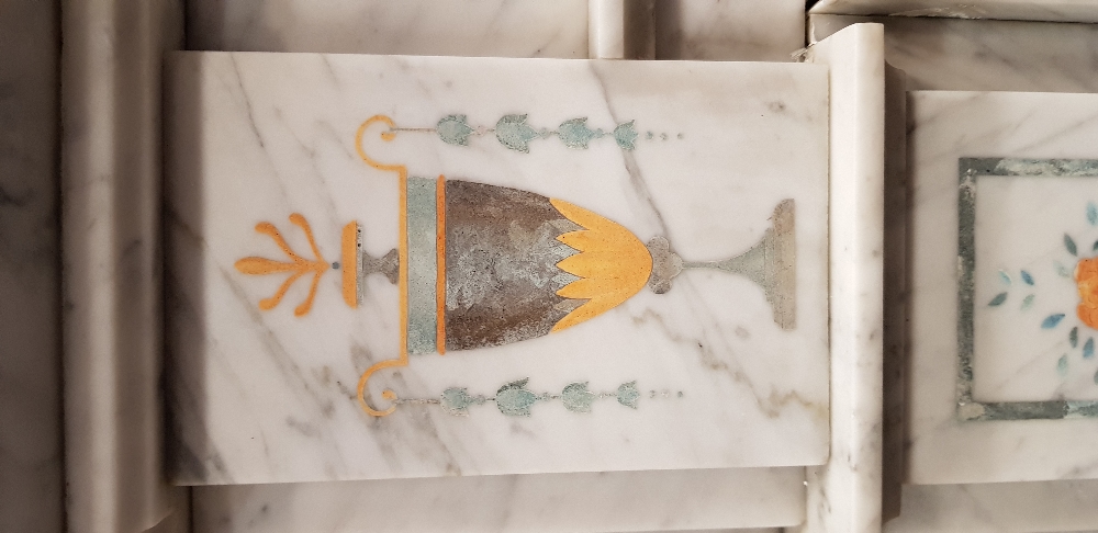 IN THE MANOR OF PIETRO BOSSI AN IRISH WHITE STATUARY MARBLE & SCAGLIOLA CHIMNEY-PIECE, with inverted - Image 2 of 5
