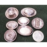 A MISCELLANEOUS LOT OF SILVER PLATED ITEMS, includes serving dishes etc