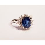 A STUNNING 18CT WHITE GOLD SAPPHIRE & DIAMOND CLUSTER RING, sapphire: 2.52cts, diamonds: 1.00cts