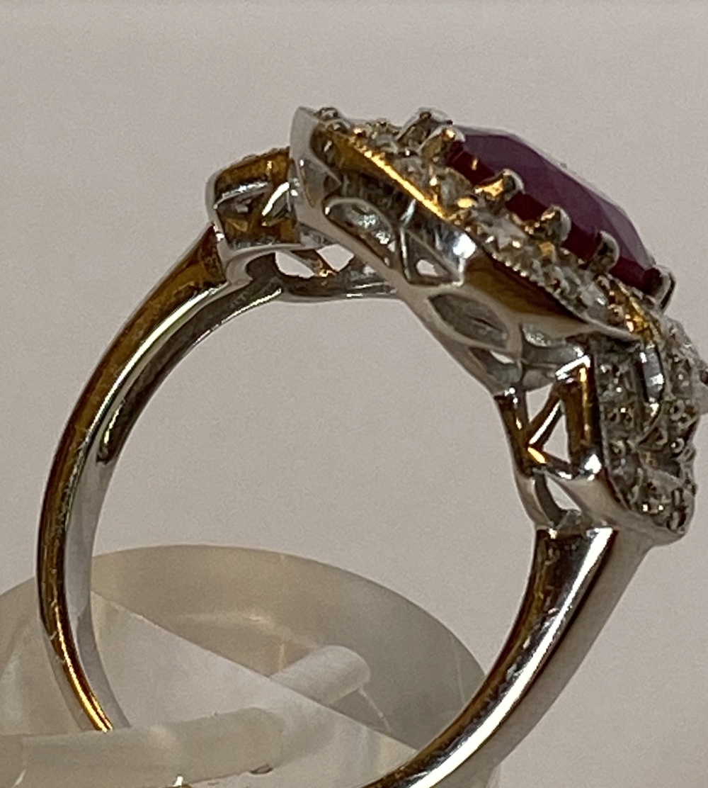 AN 18 CT WHITE GOLD BURMESE RUBY & DIAMOND CLUSTER RING, this is the finest quality Burmese Ruby - Image 4 of 9