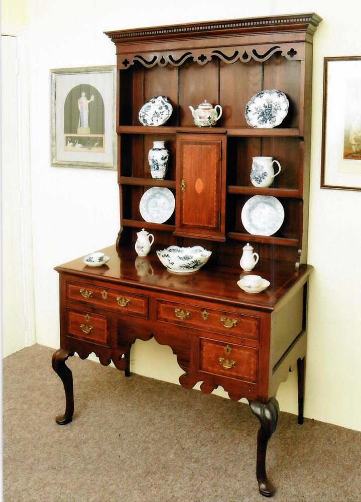 A VERY FINE 19TH CENTURY IRISH OAK & MAHOGANY INLAID DRESSER, with raised gallery back having