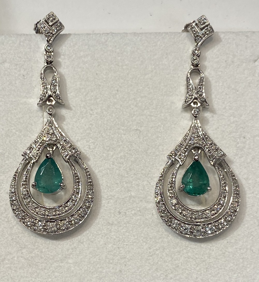 A PAIR OF 18CT WHITE GOLD ART DECO NATURAL COLUMBIAN EMERALD & DIAMOND DROP EARRINGS, the Emerald is - Image 3 of 3