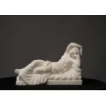 A MID 19TH CENTURY ALABASTER FIGURE OF CLEOPATRA, 8in long x 6in high