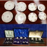 A MIXED LOT OF ITEMS, includes; (i) A COLLECTION OF FAMILLE ROSE ITEMS, (4) shallow bowls, (4)