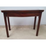 A GOOD QUALITY GEORGIAN MAHOGANY FOLD OVER TEA / SIDE TABLE, in good untouched original condition,