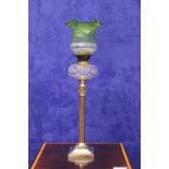 A VERY GOOD 19TH CENTURY BRASS CORINTHIAN COLUMN OIL LAMP, with clear cut glass reservoir, and green