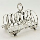 A FINE MID 19TH CENTURY SILVER TOAST RACK, 1830, by William Elliot, 17.6cm x 10.5cm x 13.8cm