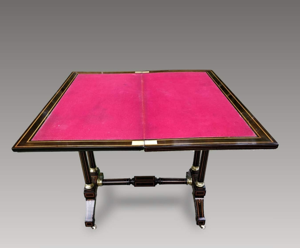 A VERY FINE VICTORIAN ‘AESTHETIC MOVEMENT’ EBONY CARD TABLE, circa 1880, with satinwood inlay - Image 4 of 8