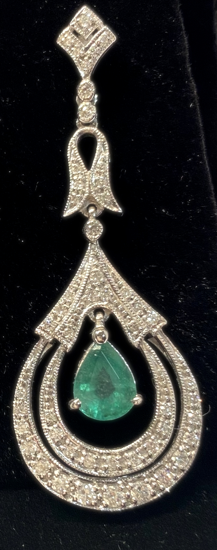 AN EXCEPTIONAL PAIR OF 18CT WHITE GOLD EMERALD & DIAMOND DROP EARRINGS, Art Deco style, handmade, - Image 4 of 5