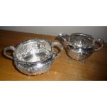 A VERY FINE IRISH EARLY 19TH CENTURY SILVER JUG AND BOWL SET, decorated with floral and foliage