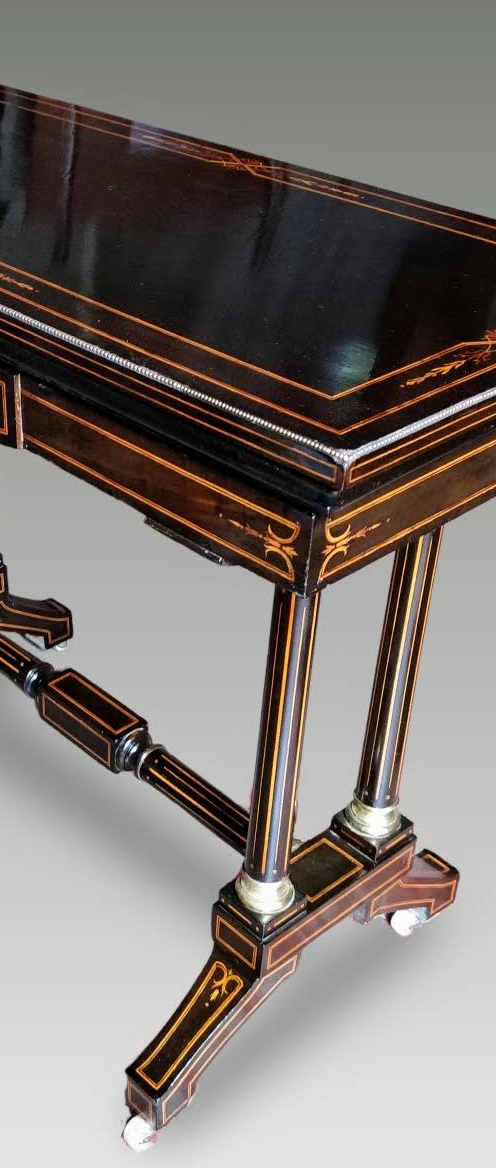 A VERY FINE VICTORIAN ‘AESTHETIC MOVEMENT’ EBONY CARD TABLE, circa 1880, with satinwood inlay - Image 3 of 8
