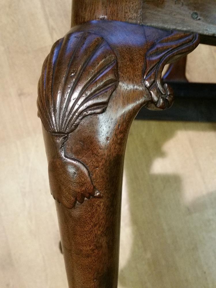 A RARE & WONDERFUL 18TH CENTURY IRISH CARVED MAHOGANY ARMCHAIR, with a shaped crest rail having - Image 8 of 12