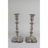 A pair of Edward VII silver column candlesticks, makers Fordham & Faulkner, Sheffield, 1905 30cm