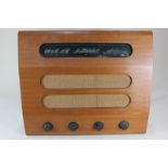 A Murphy A122 wooden cased radio, made in Welwyn Garden City, 55.5cm