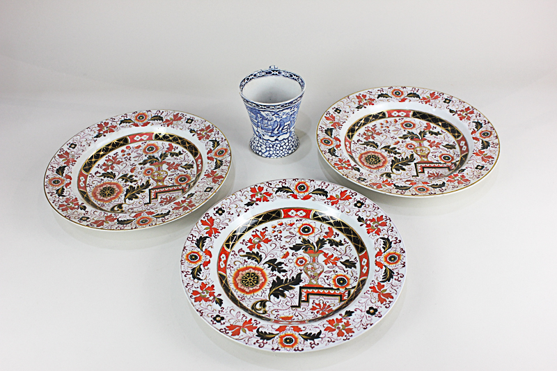 Three Ironstone dishes, in an Imari style pattern, by A. Bros Real Ironstone China, together with an