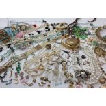 A collection of costume jewellery and bijouterie