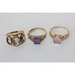 An amethyst ring, a shell cameo ring (a/f) and a moonstone ring