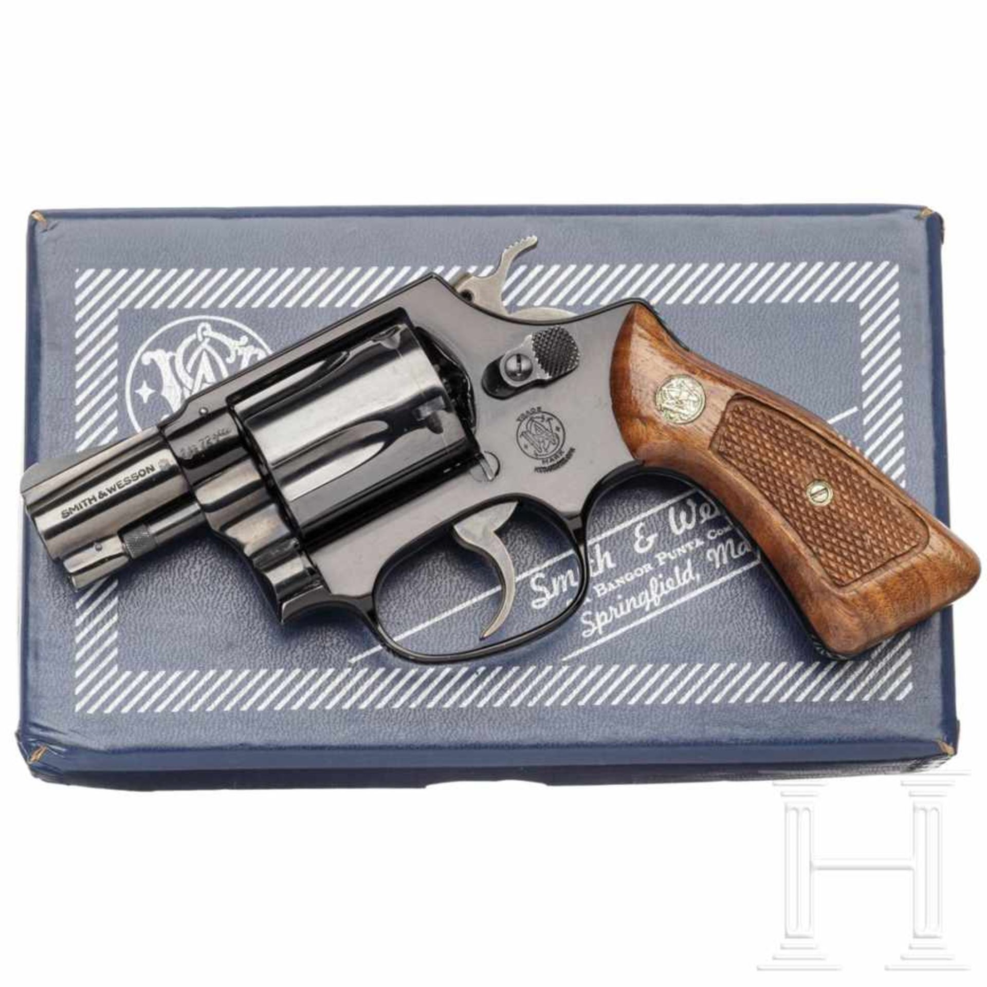 Smith & Wesson Mod. 37, "The .38 Chief's Special Airweight", im KartonKal. .38 Spl., Nr. 75J636,