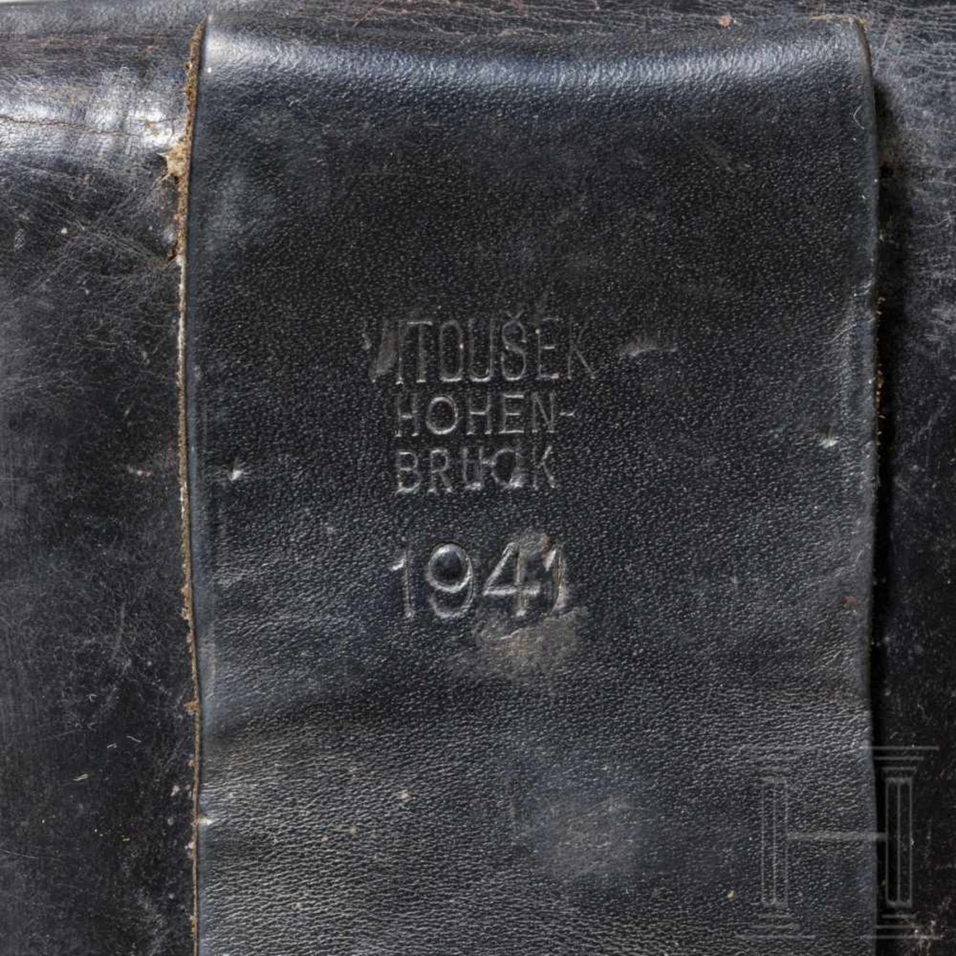 Three holsters for Mauser HScTasche aus schwarzem Rindsleder, Hersteller "Vitousek Hohenbrück 1941". - Bild 3 aus 4