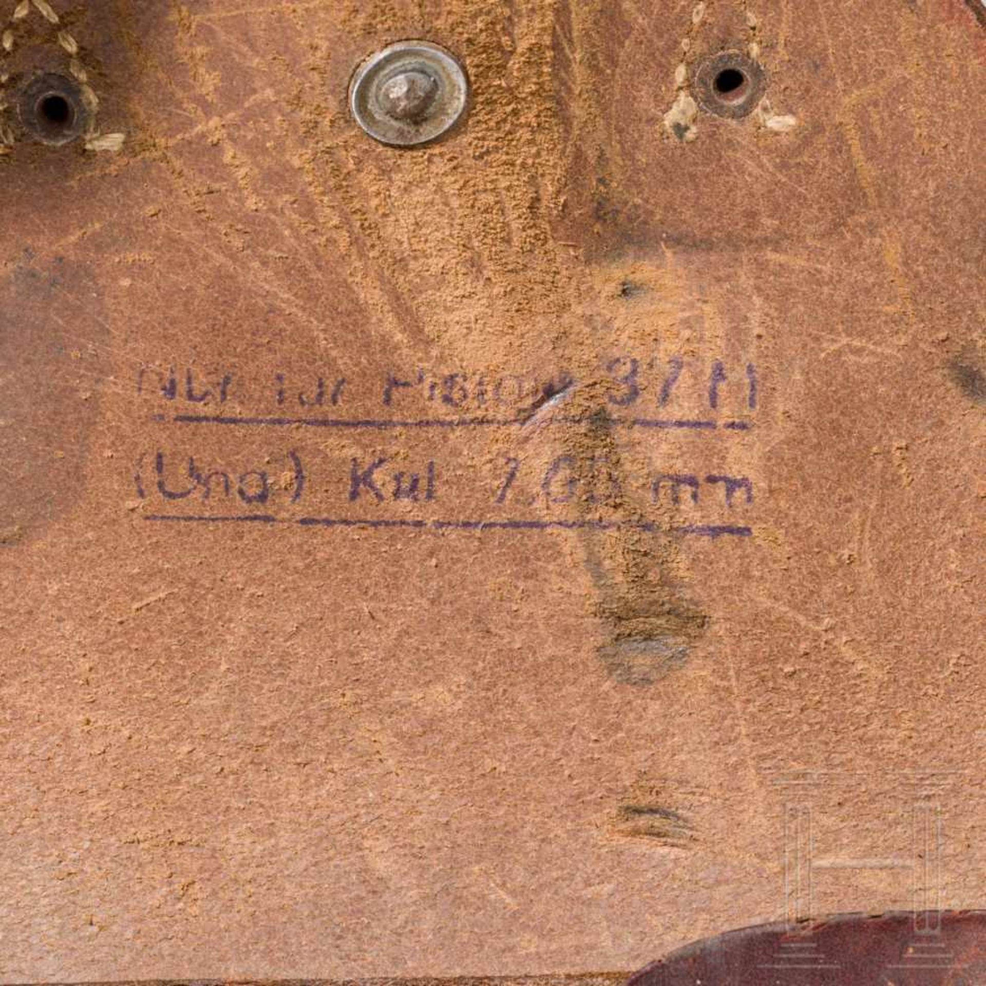 A holster for Femaru M 37, LuftwaffeDerbes braunes Rindsleder, eiserne Knöpfe, die breite - Bild 4 aus 4