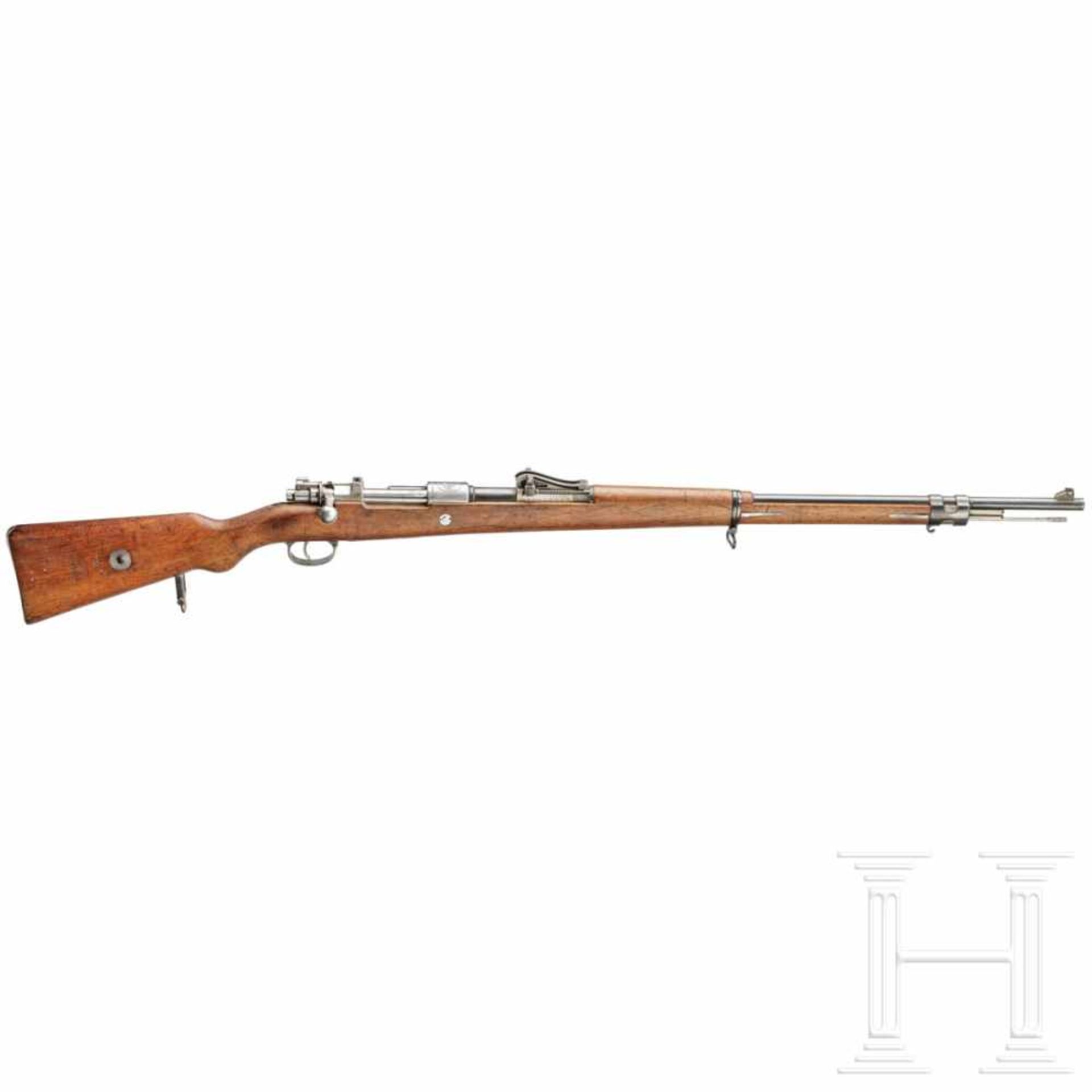 Peru - Gewehr Mauser Mod. 1909Kal. 7,65x53, Nr. 22165, nummerngleich. Blanker Lauf. Fünfschüssig.