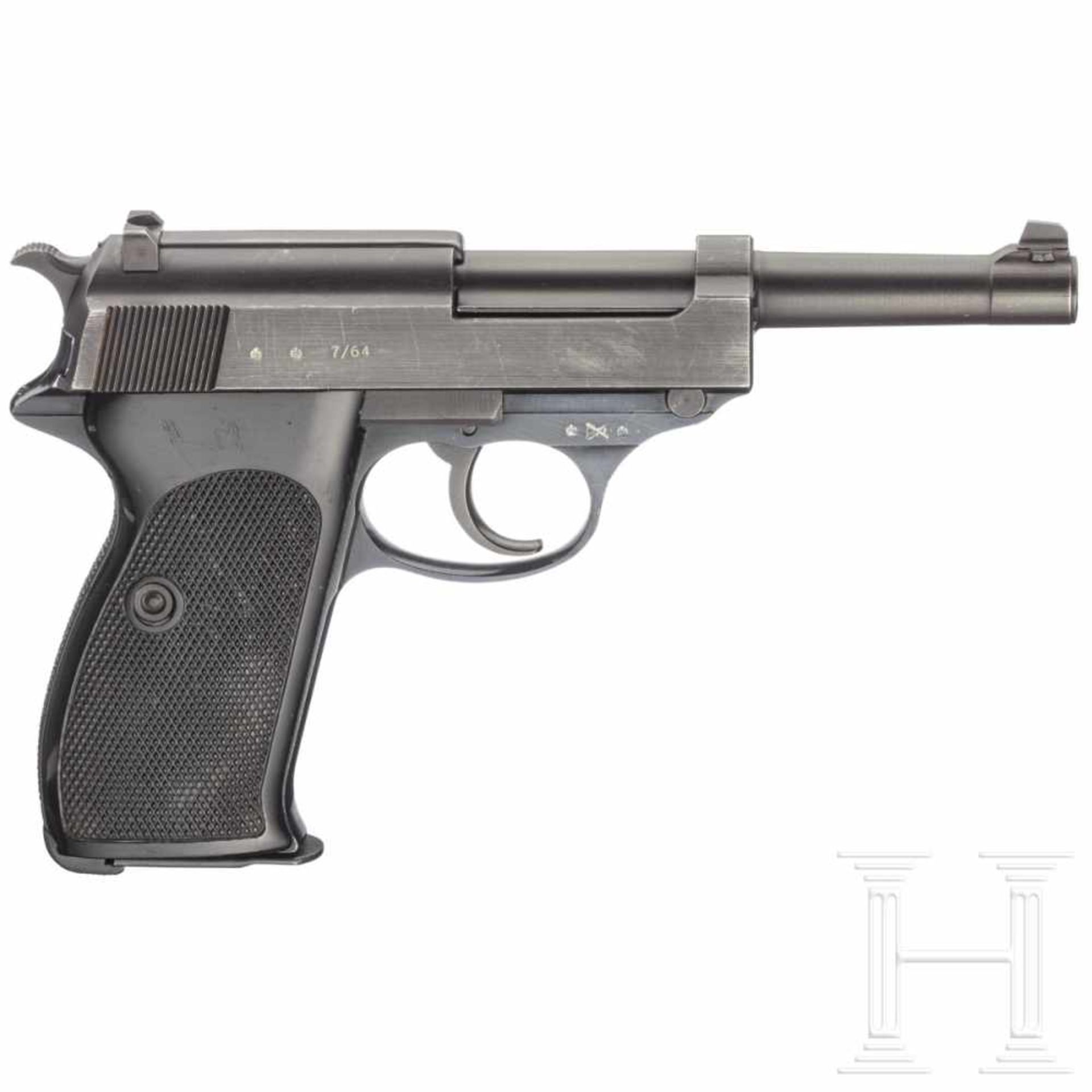 Walther P 1, PolizeiKal. 9 mm Luger, Nr. 255619, Nummerngleich. Blanker Lauf. Achtschüssig. Div. - Bild 2 aus 2