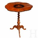 A Hungarian side table, mid-19th centuryRunde, hochklappbare Tischplatte mit geschweiftem Rand,