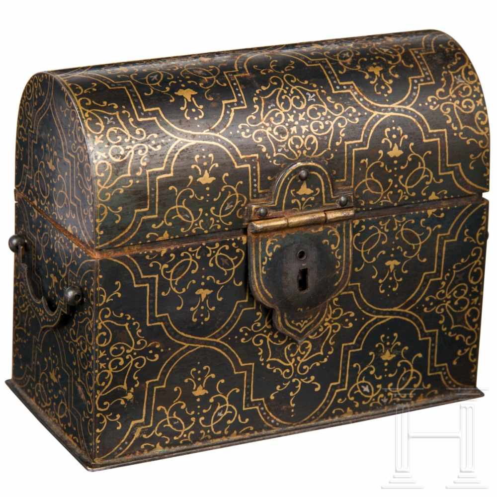 A fine darkly patinated and gold-painted Indian iron casket in the shape of a chest, 19th - Image 3 of 3