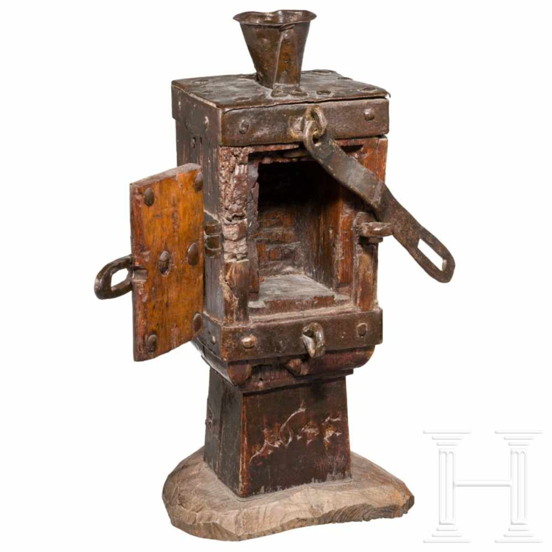 A dated South German iron mounted offertory box, 17th centuryOne door. Forged iron on strong - Bild 2 aus 3