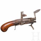 A German flintlock lighter, mid-18th centuryEiserner, auf der Oberseite gravierter Schlosskasten mit