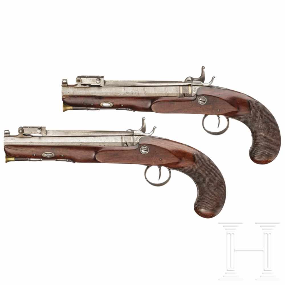 A pair of percussion pistols with spring-loaded bayonets, Antonio Vianna, Porto, circa 1820Glatte - Image 2 of 3