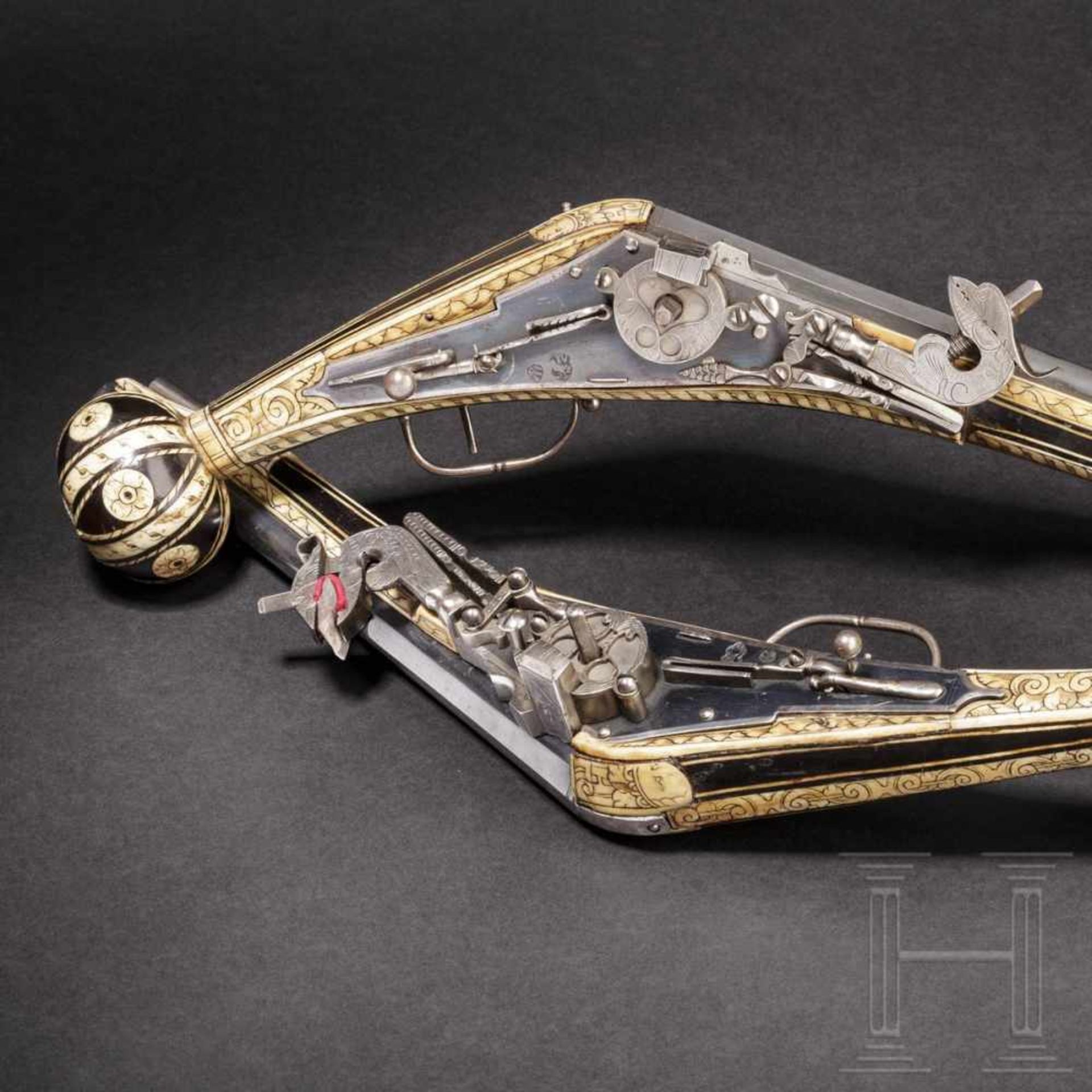 Two South German wheellock puffers of very similar manufacture, late 16th centuryBoth smooth,