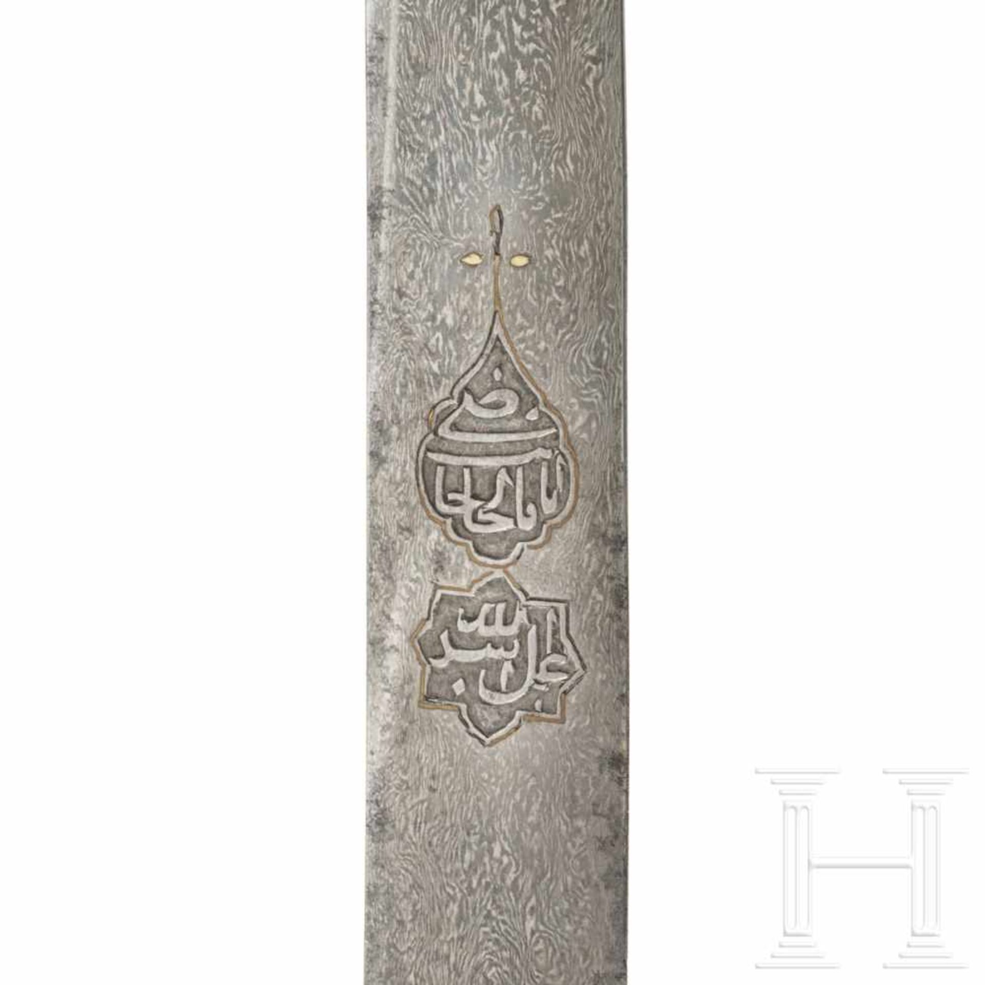 An Ottoman/Persian shamshir with a fine wootz-Damascus blade, circa 1800The broad, strongly - Bild 5 aus 5