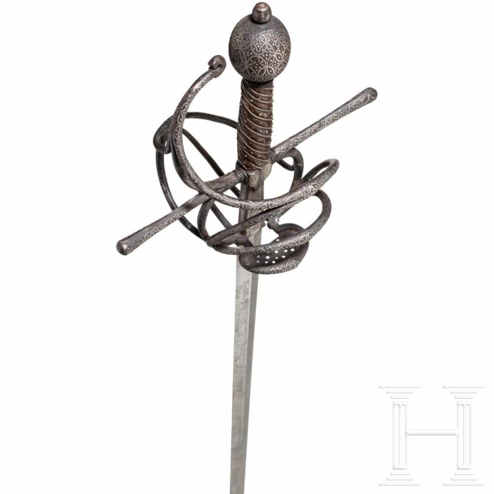 A German silver-inlaid rapier, circa 1600Long, double-edged thrusting blade of diamond section. A - Bild 4 aus 8