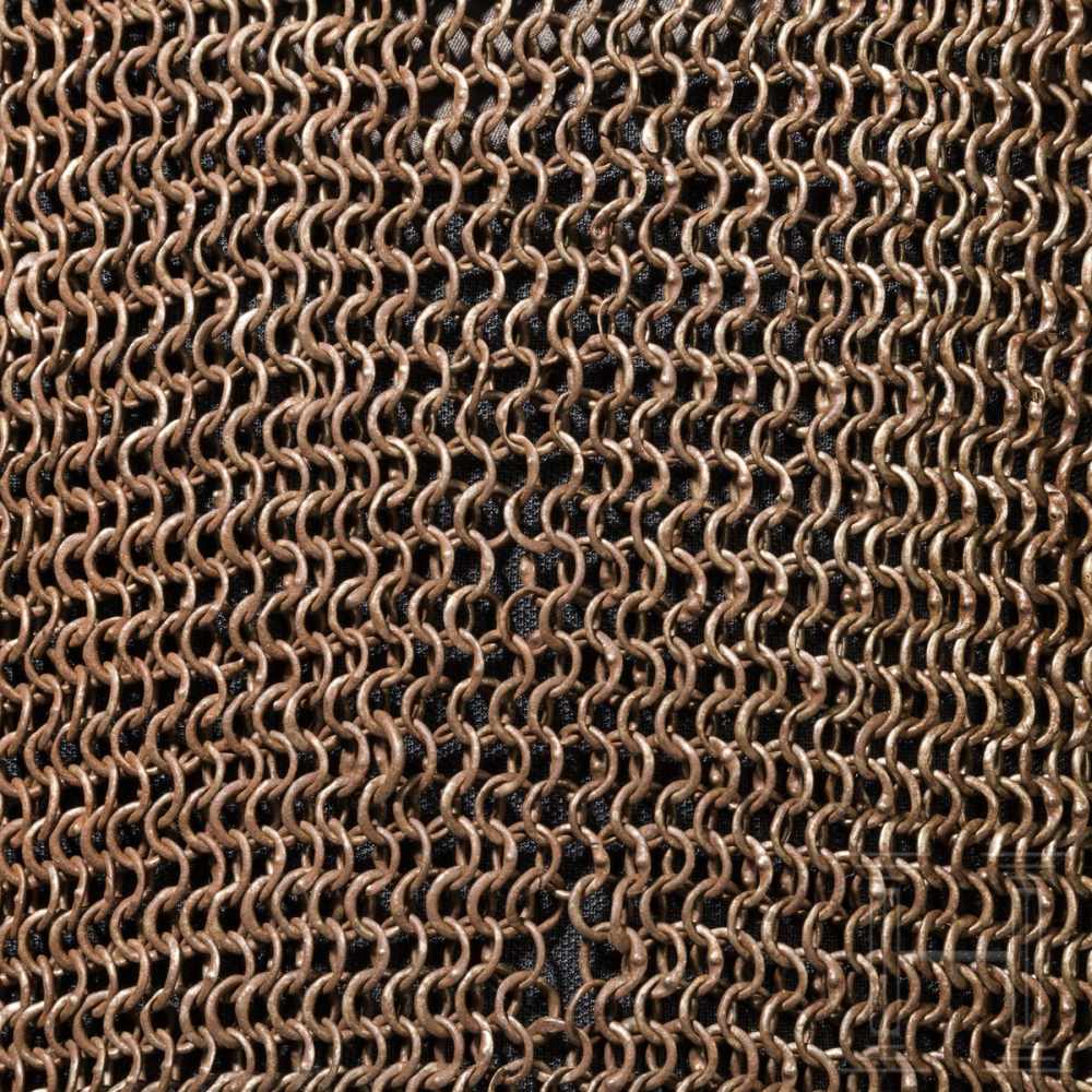 A German coat of mail, 1st half of the 15th centuryThe sturdy, riveted chain mail made of rings with - Image 6 of 9