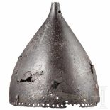 A Russian pointed helmet, late-15th centuryEinteilig getriebene eiserne Glocke, stark korrodiert,
