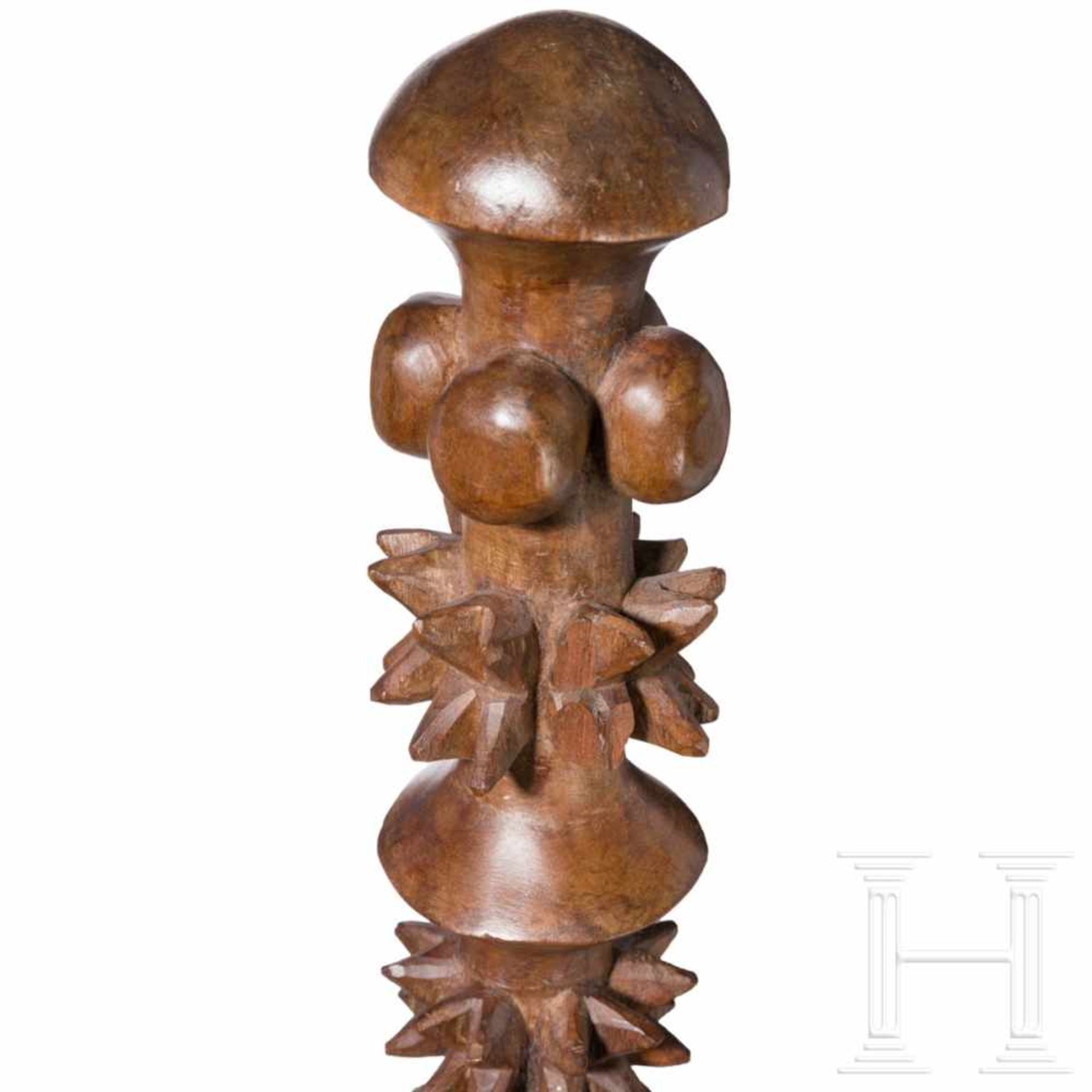 A Vanuatuan ceremonial clubKärftiger Schaft mit phallusförmigem Schlagkopf am oberen Ende und - Bild 3 aus 4