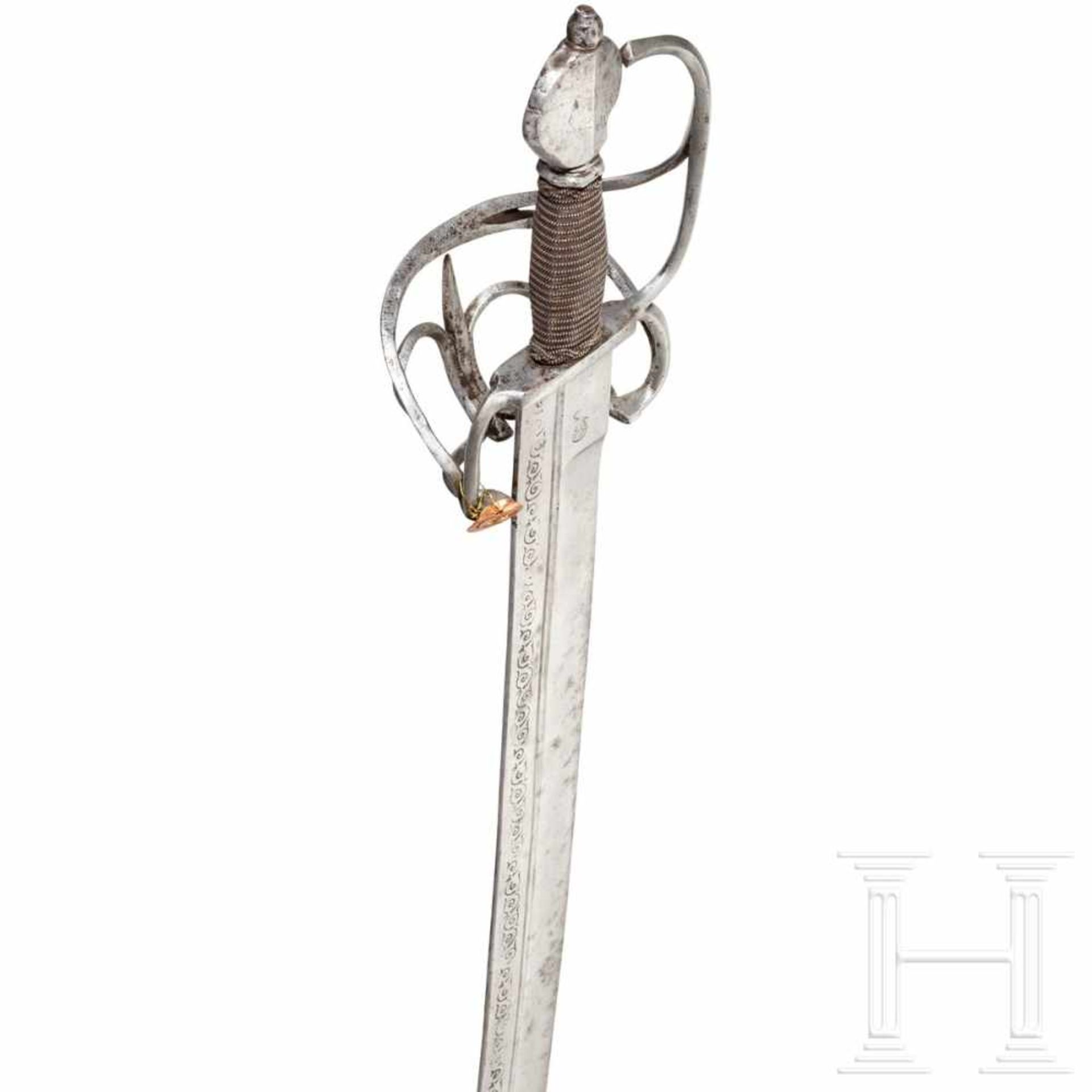A heavy Northern Italian field sabre (storta), circa 1600Sturdy, slightly curved single-edged - Bild 4 aus 8
