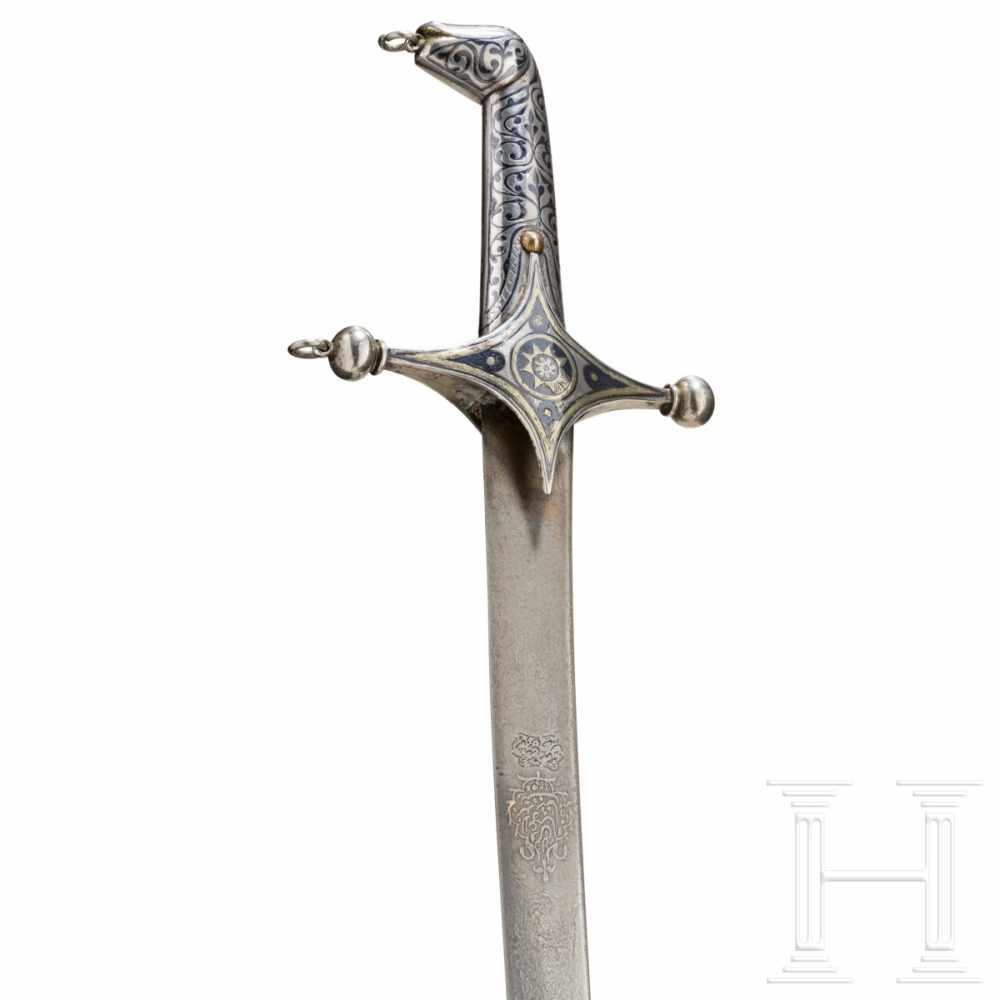 A Turkmenistanian nielloed and partially gilt, silver-mounted shamshir, end of the 19th centuryThe - Image 5 of 9