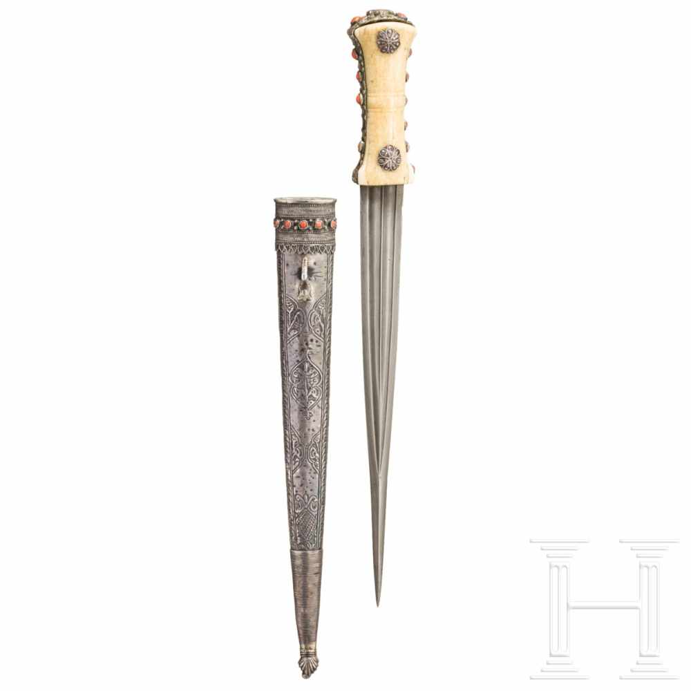 An Ottoman silver-mounted spearhead dagger, set with corals, circa 1800The double-edged blade in - Image 2 of 6