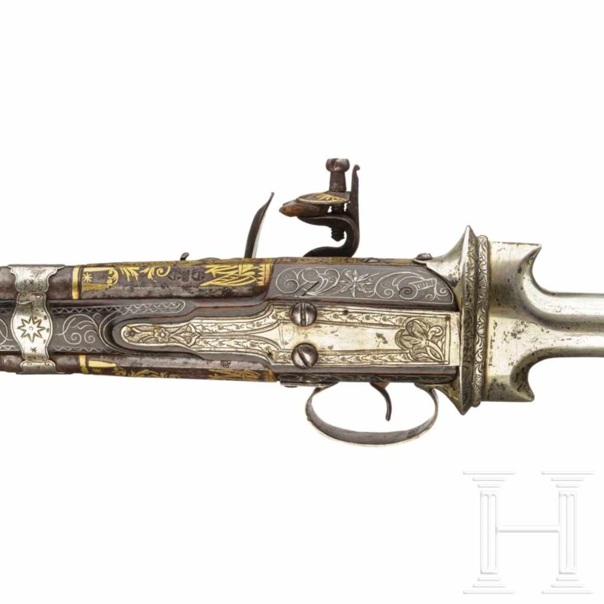 An Ottoman khanjar over-and-under flintlock pistol, 19th centuryOver-and-under, smooth-bore barrels, - Bild 9 aus 9