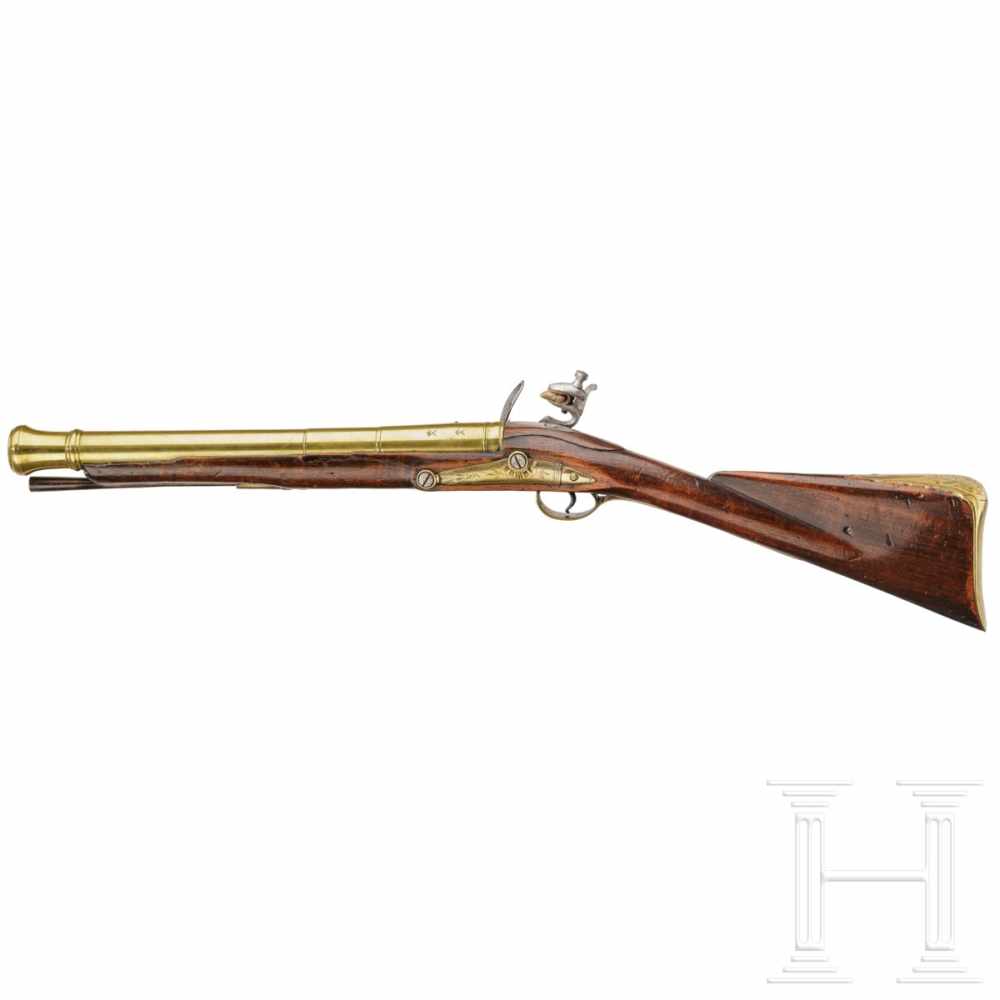 An English flintlock blunderbuss, circa 1780Balustergegliederter Messinglauf mit kanonierter, leicht - Image 2 of 2