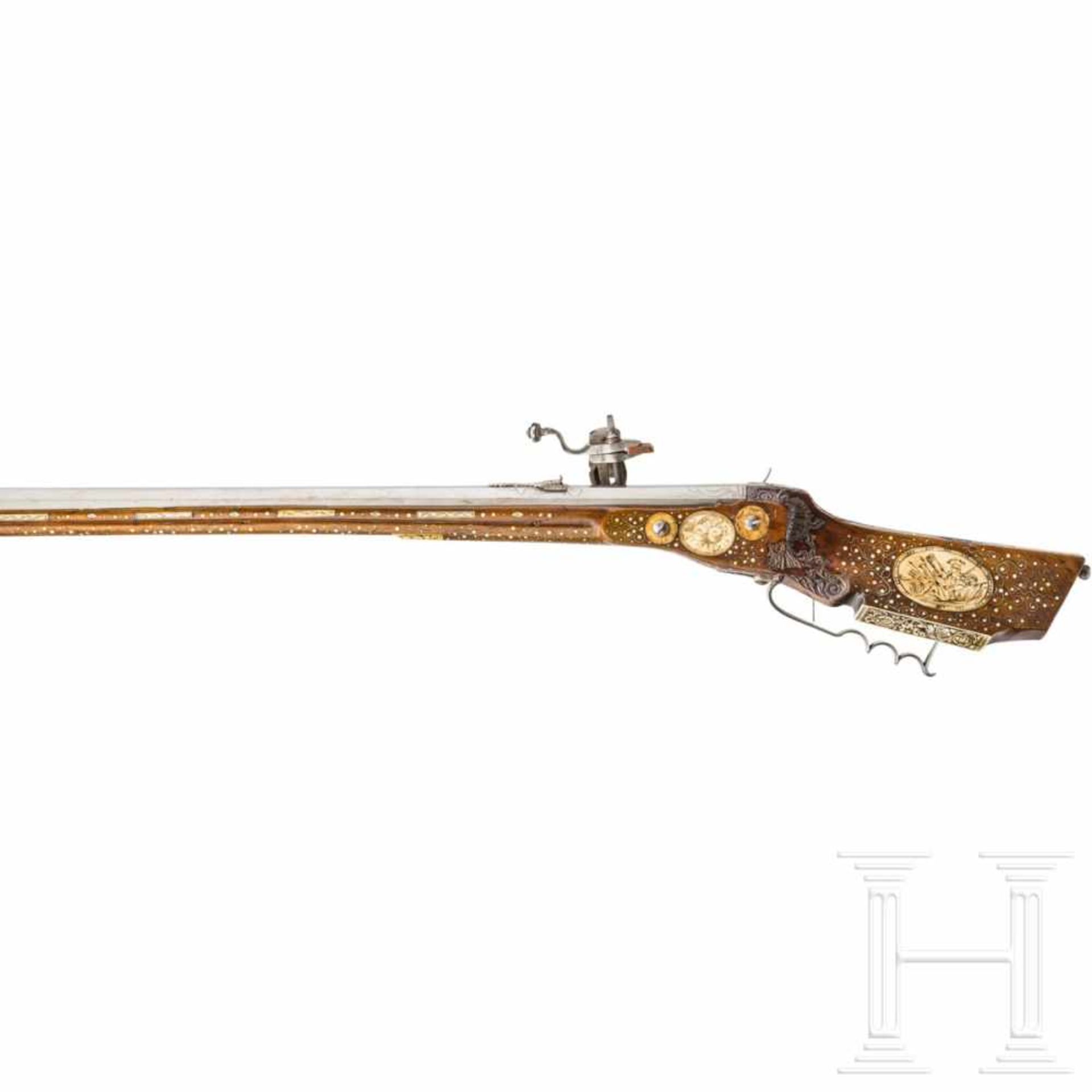 A Bohemian deluxe wheellock rifle with rich bone veneer, circa 1680/1700Octagonal barrel slightly - Bild 2 aus 9