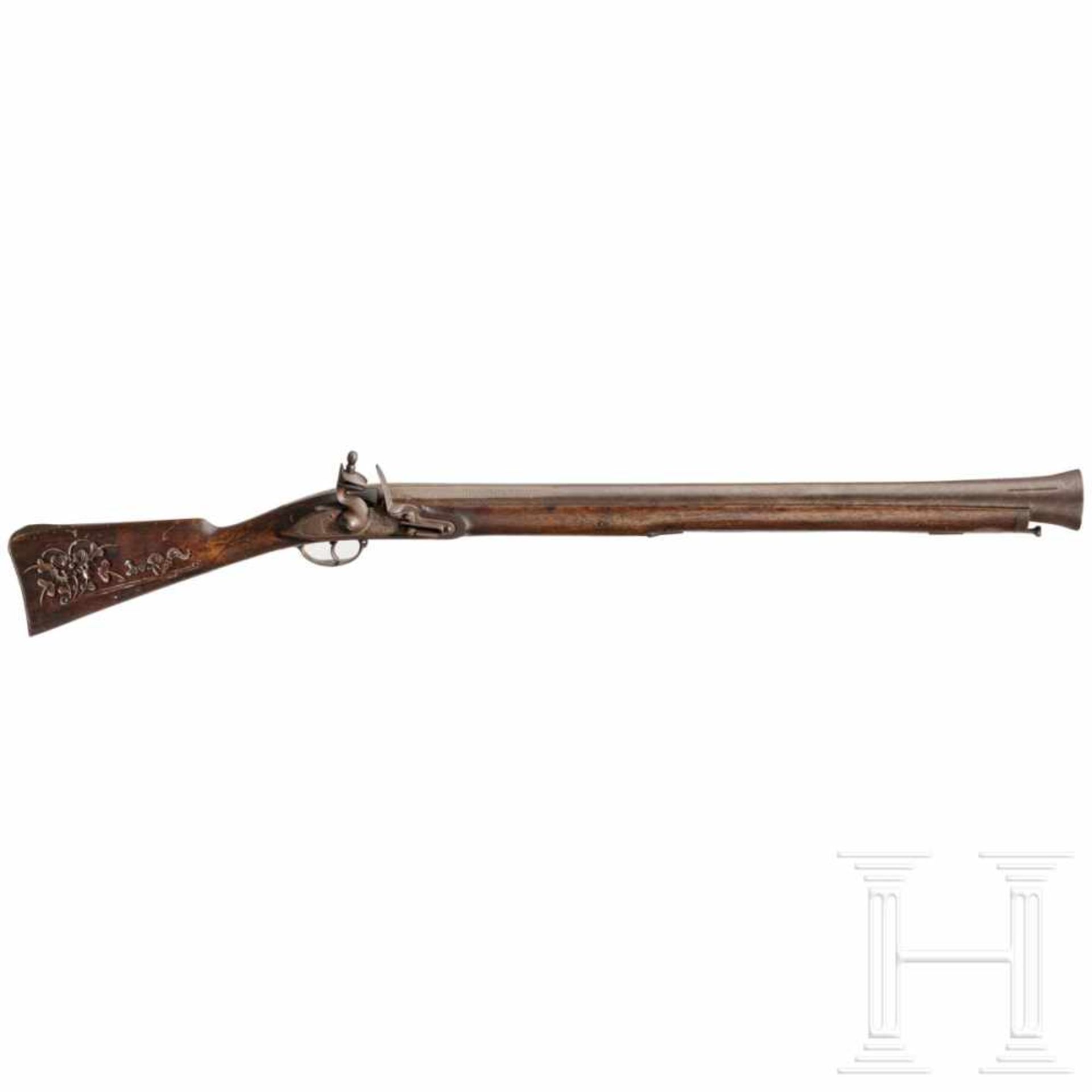 An English brass-inlaid flintlock blunderbuss, 18th centuryAchtkantiger, in rund übergehender,