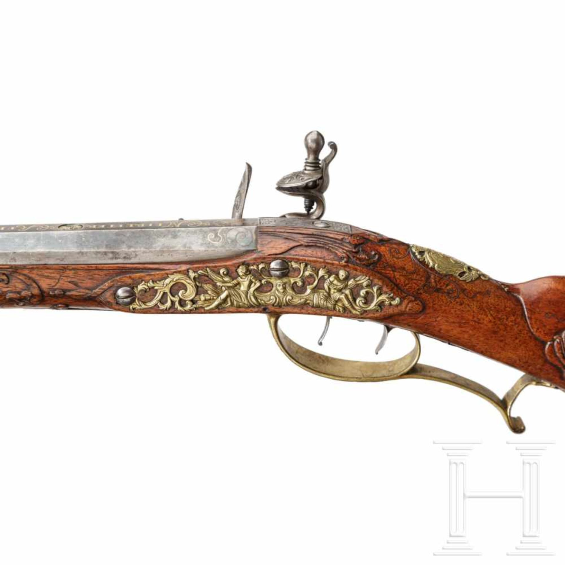 A deluxe flintlock rifle, Caspar Neureitter of Prague, circa 1730The octagonal barrel slightly - Bild 5 aus 10